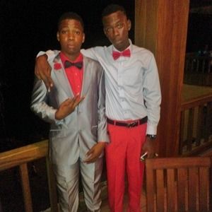 Meet your Posher, Yakini